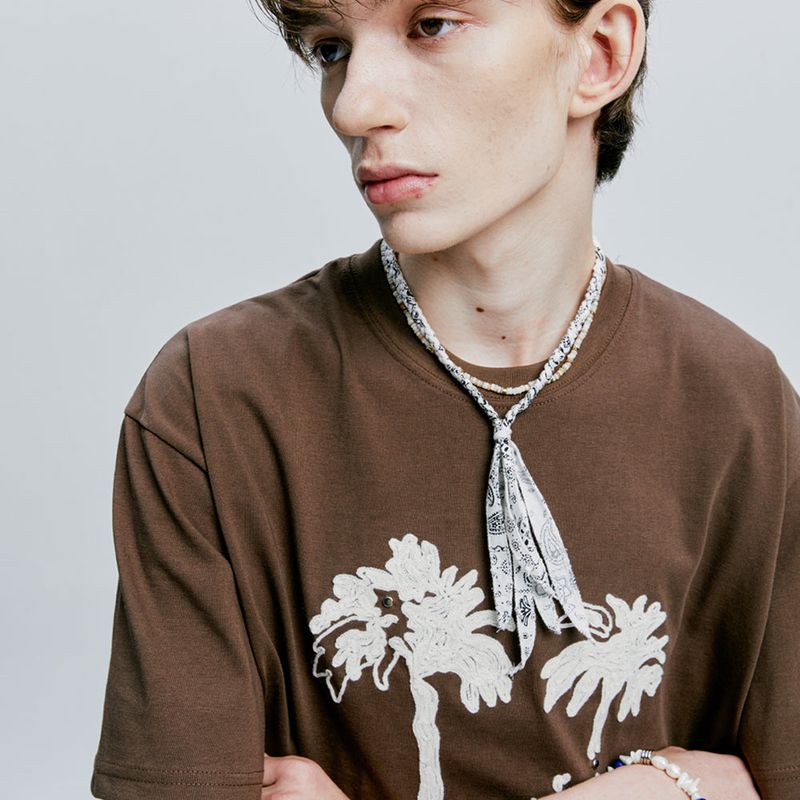 palm tree & eyelet chain needlework t-shirt brown