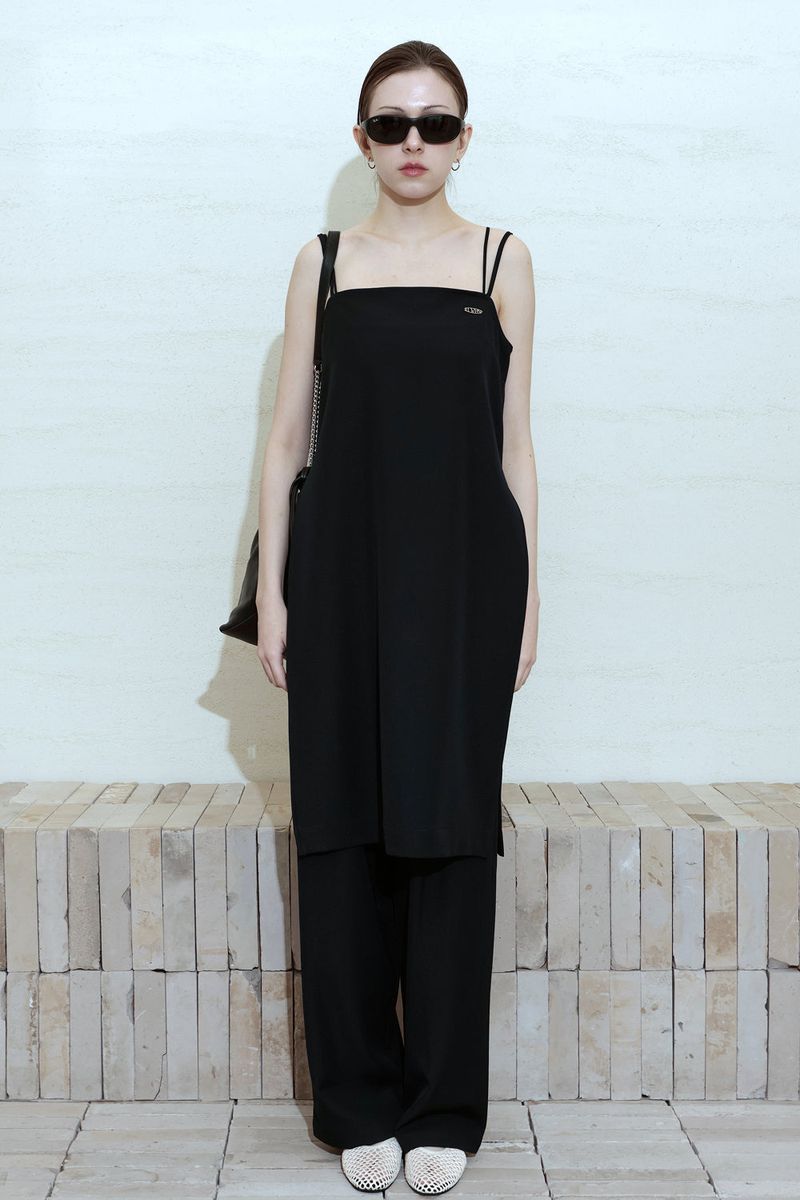 Loventina（ラヴェンティナ）の「[SET-UP] DEEP SLIT DRESS, EASY BANDING SLACKS SET_NAVY（Setup）」