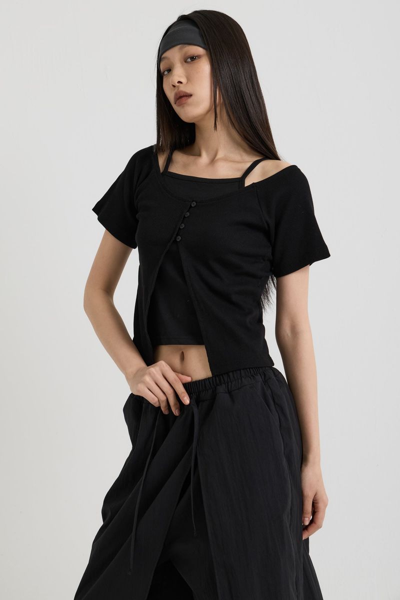 Sleeveless layered top, Black