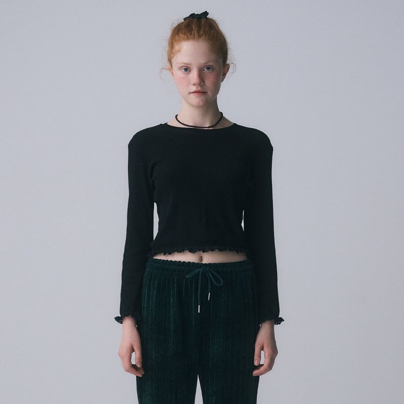 FUN FROM FUN(ファンフロムファン)の「LACE HEM LONG SLEEVE TEE, BLACK(Tops)」