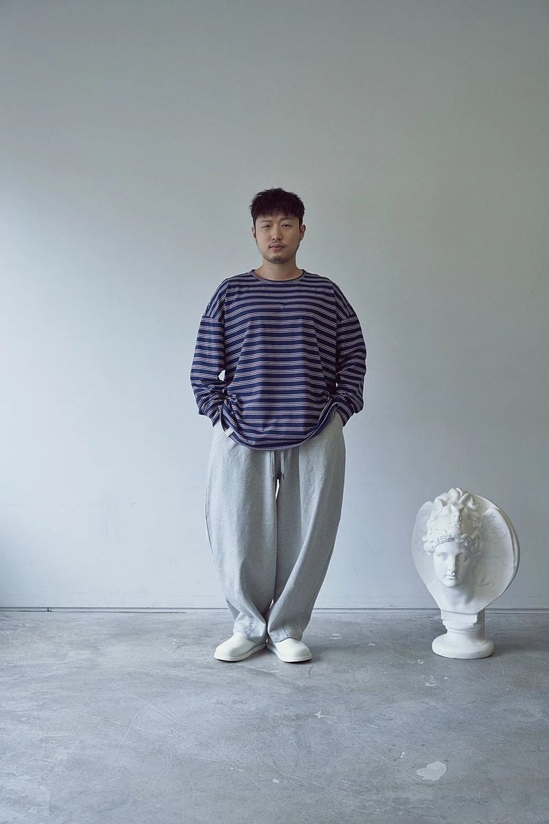 STRIPE BINDING-NECK BOX TEE (Dark Navy)