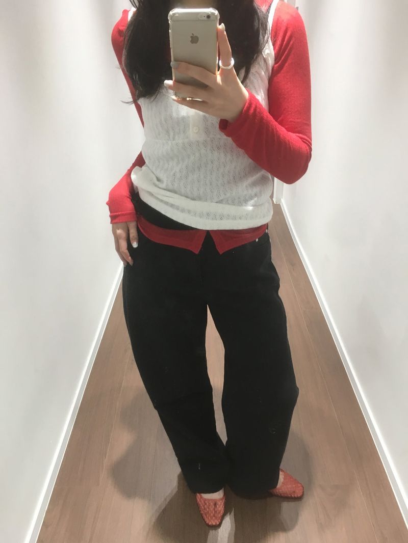 French punched button sleeveless top (4color)