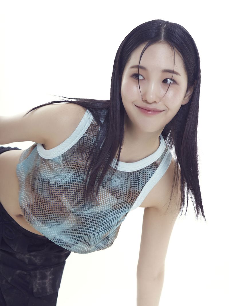 graphic mesh sleeveless croptop_skyblue