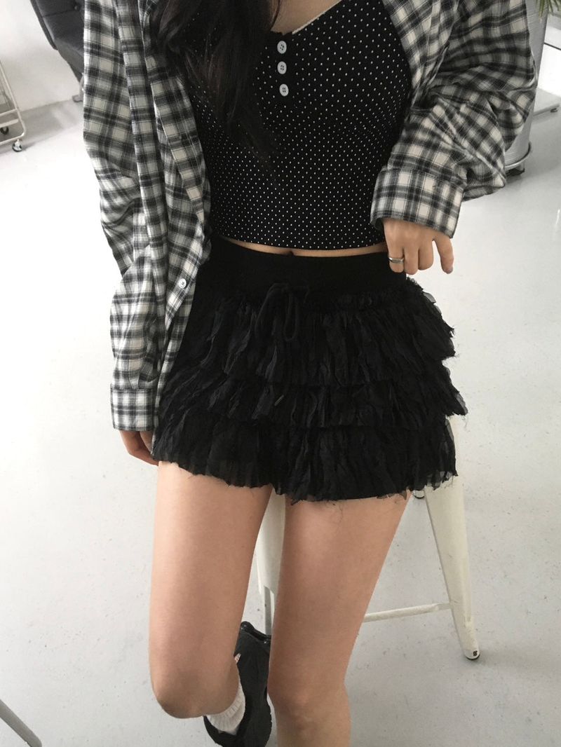 moroi(モロイ)の「Ruffle Skort(Pants)」