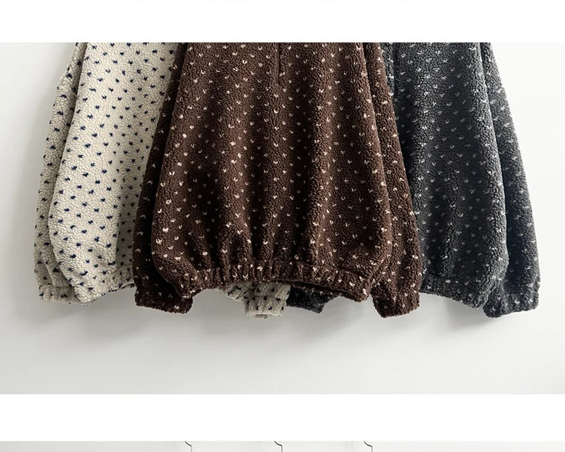 Marie Heart Dot Pattern Fleece High Neck Half Zip Up