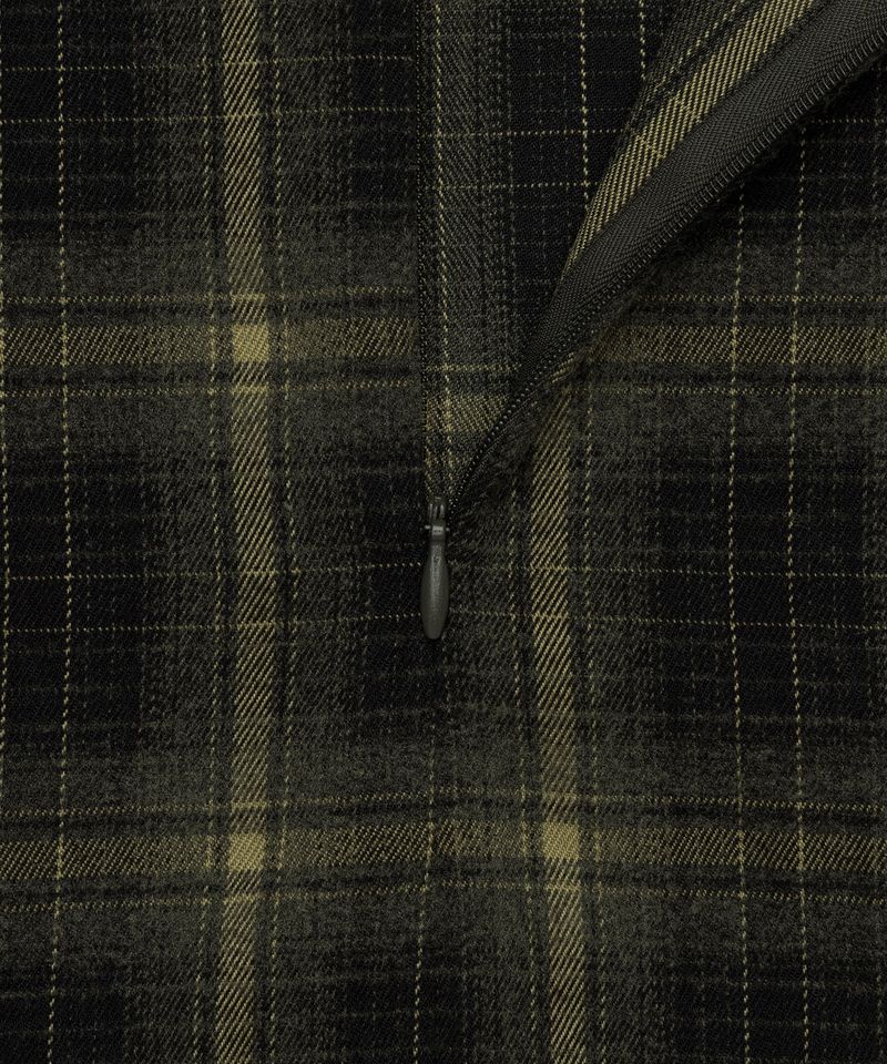 Twisted Check High-neck Top _ KHAKI