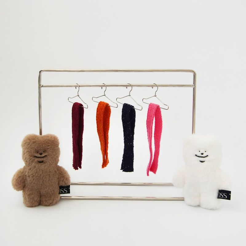 tuteogi doll keyring navy muffler