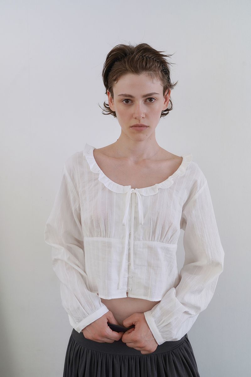 Butter frill blouse_ivory