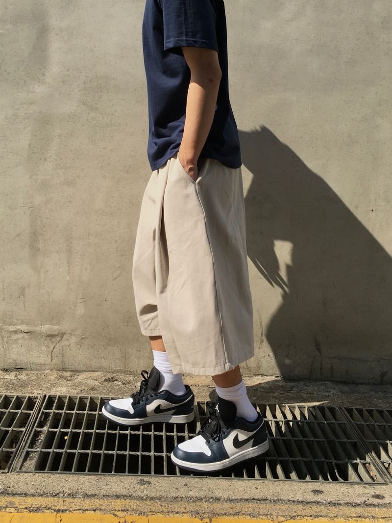 Mio Basic Pintuck Bermuda Pants 2C