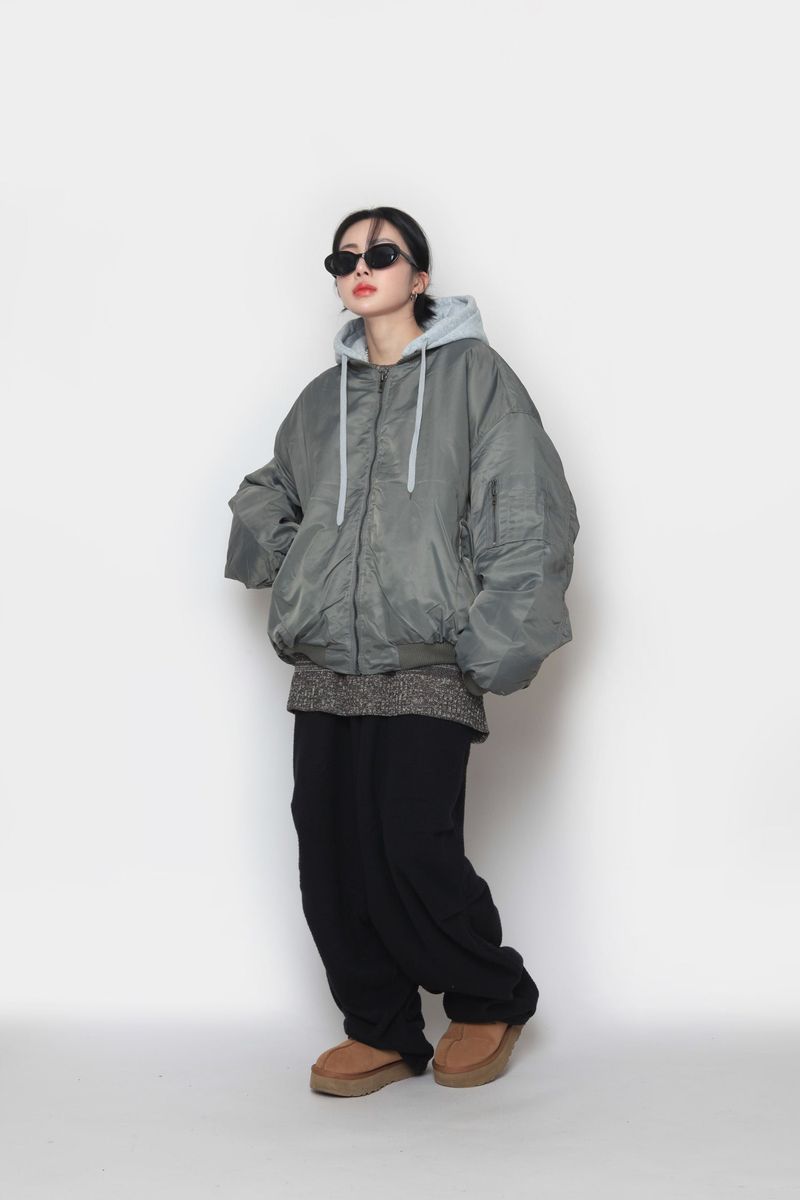 Hooded aerial jumper padding