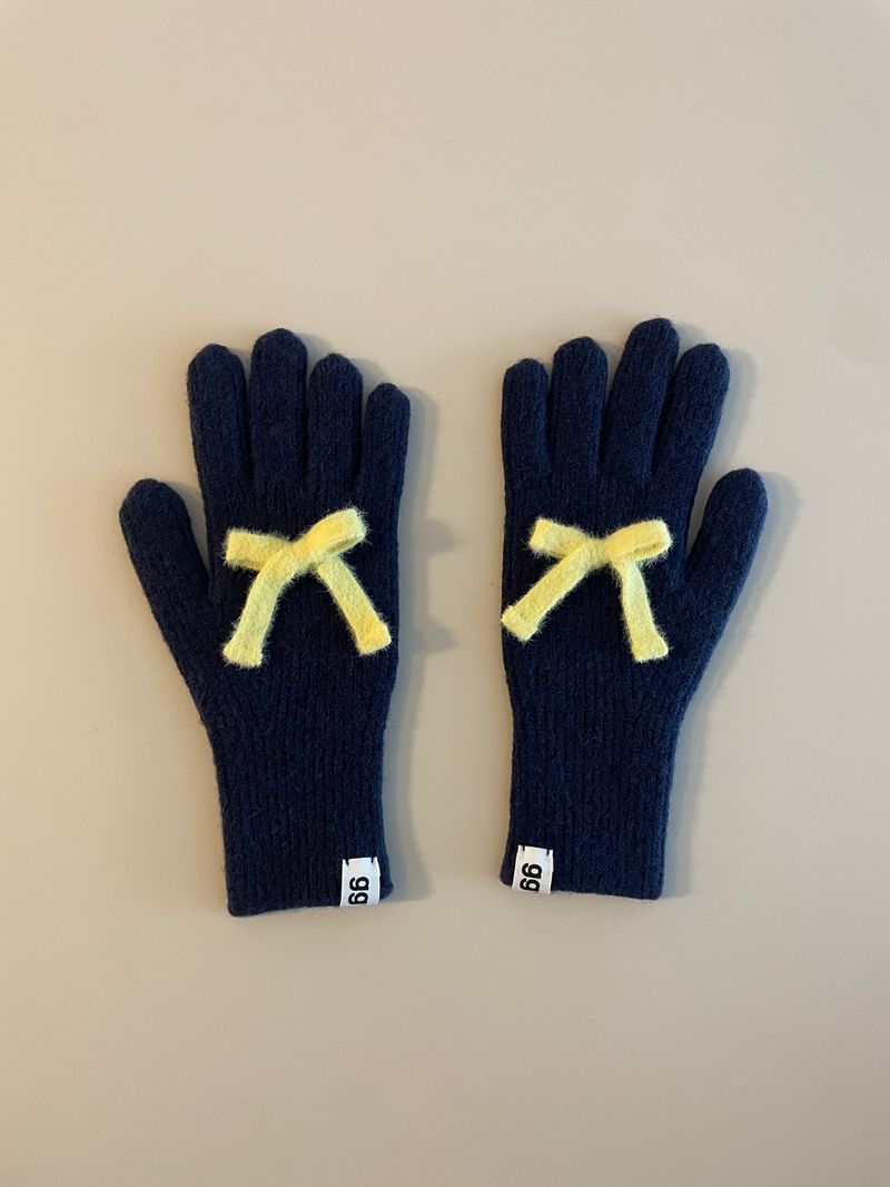 CUSTOM INITIAL KNIT RIBBON GLOVES
