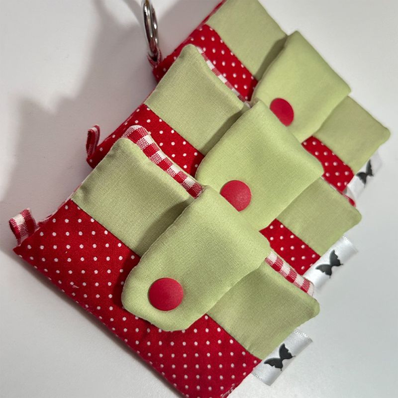I like strawberries! Card wallet