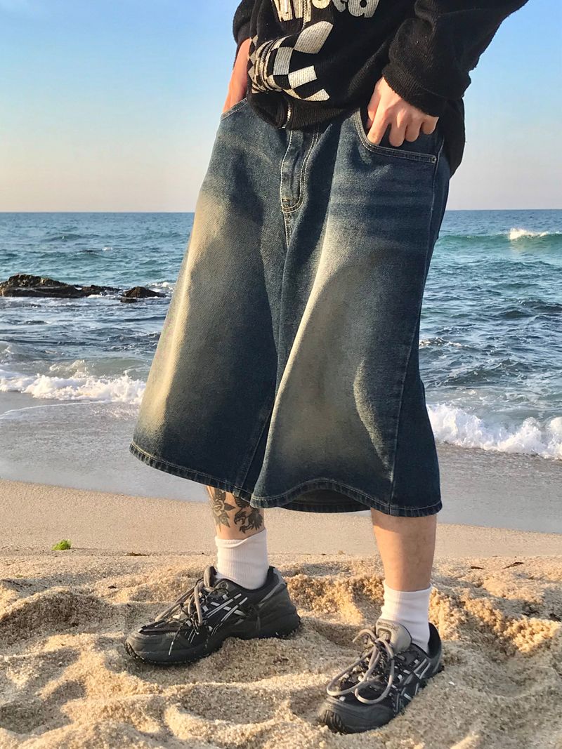 UNAIDUN（アネイダン）の「Teen washing bermuda denim half pants 1C（Pants）」