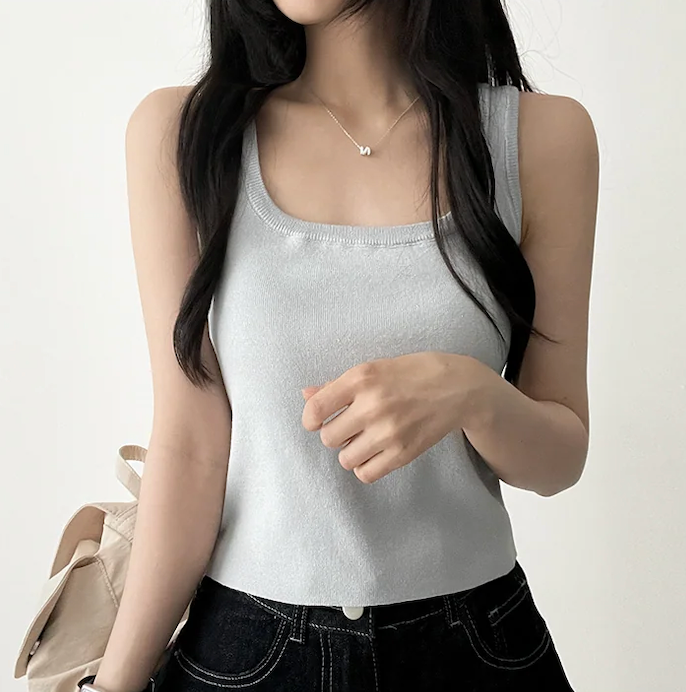 Derming knit sleeveless shirt