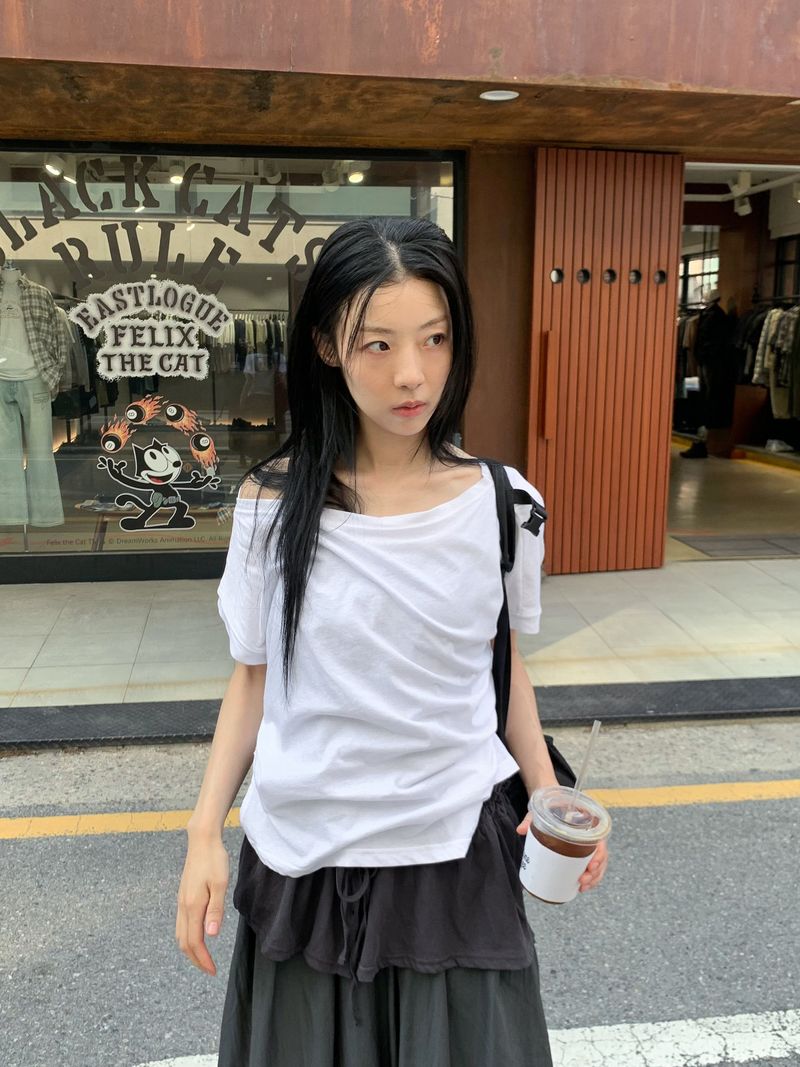  UNBAL SHOULDER COTTON TOP