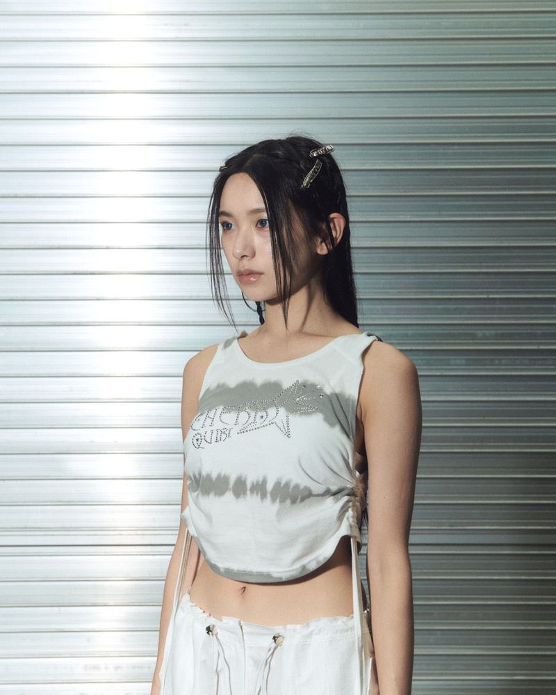 gem stone shirring top- white