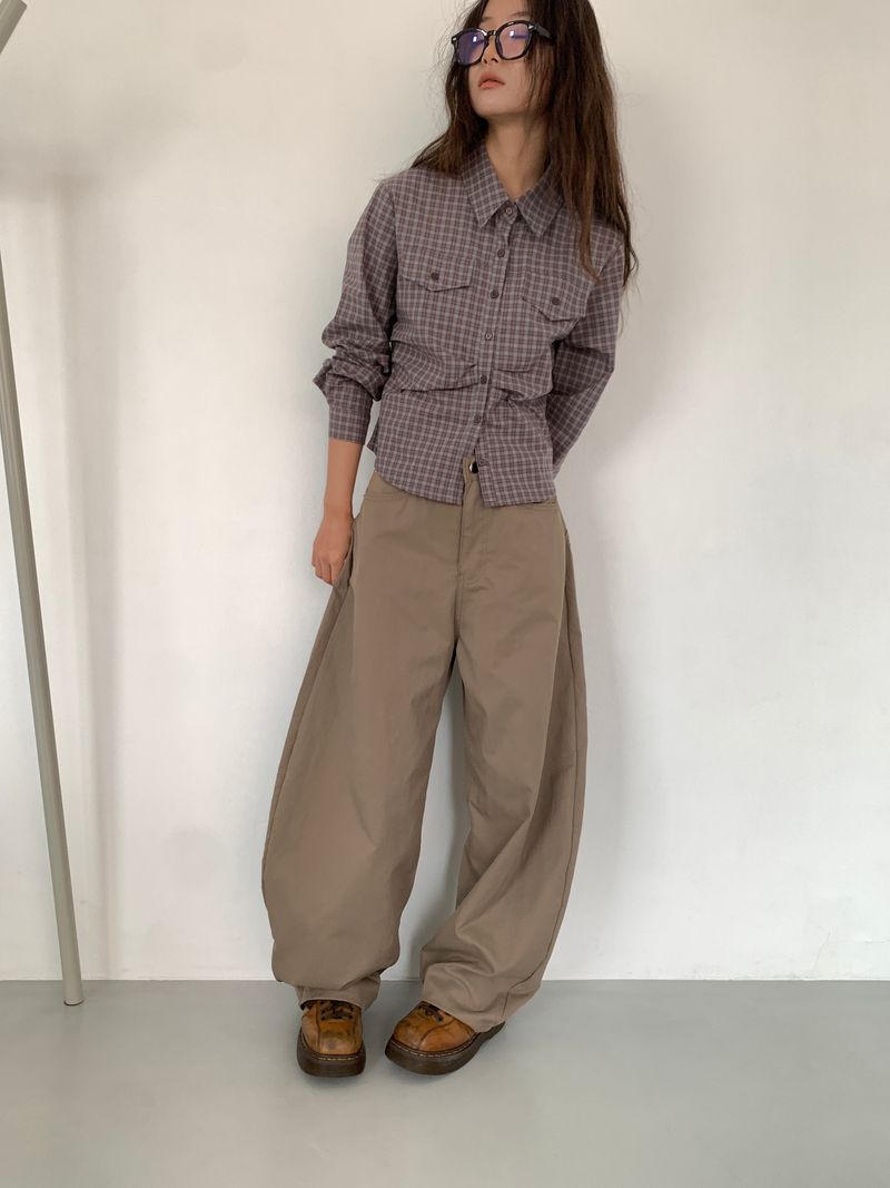 EMBO BACK BIJO CURVED PANTS (3C)