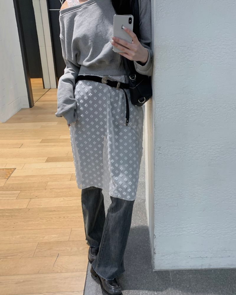 Off shoulder crop mtm