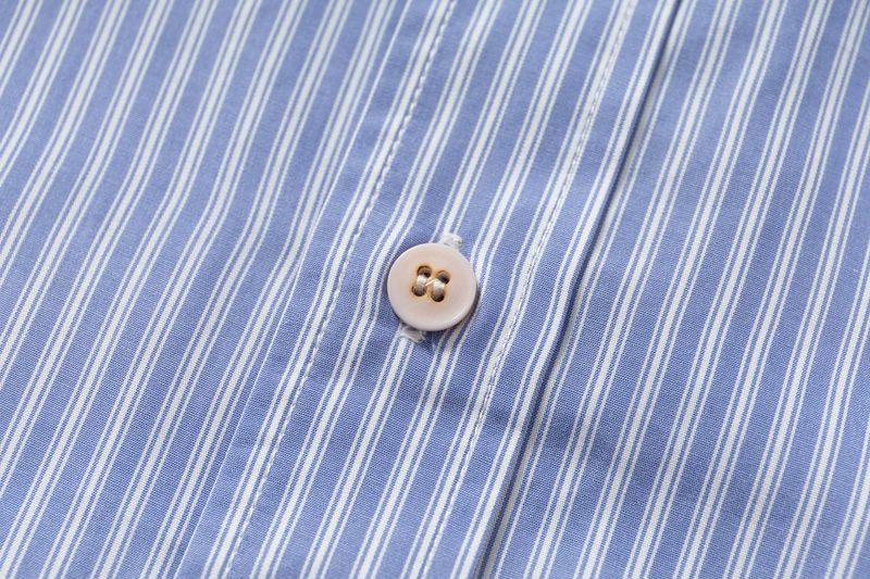 SIGNATURE BACK PATCH HAND-STITCHED CROSS PATCH POCKET STRIPED SHIRT