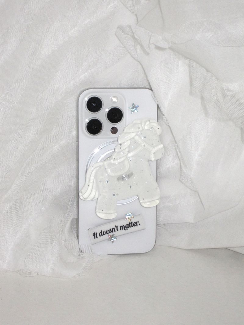 Glit cloudy pony button tok, Basic