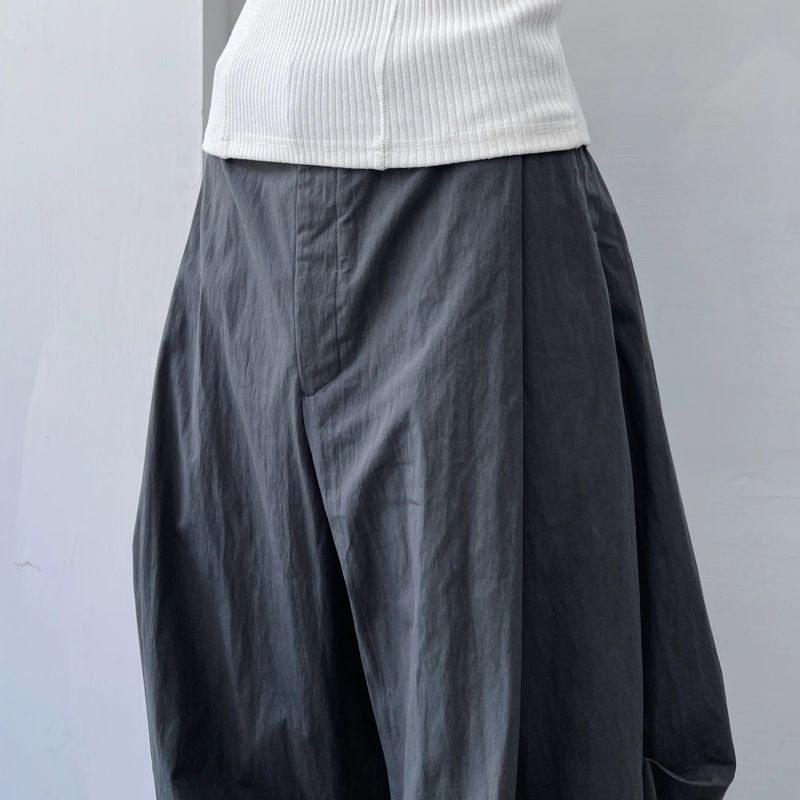 Volume Balloon Nylon Trousers