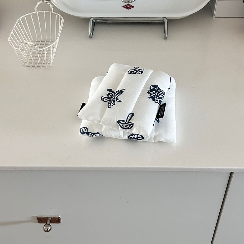 block pouch