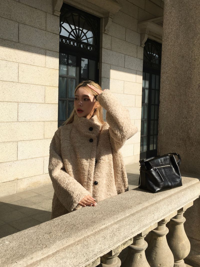 Gumi Suede Fur Coat (4c)