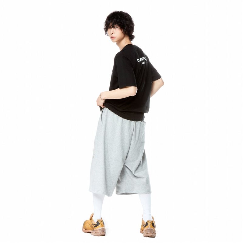 (DUC) Symbol Bermuda Sweat Shorts Grey
