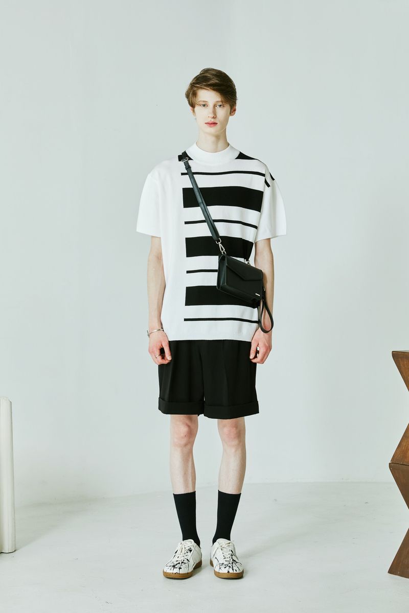 S SY(エスエスワイ)の「MOCK NECK HALF STRIPE KNIT T-SHIRT(Tops)」