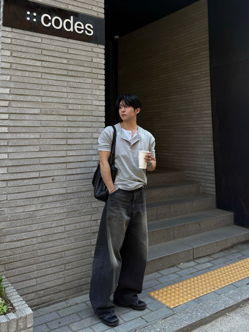 Thorpe layered henley neck short sleeve
