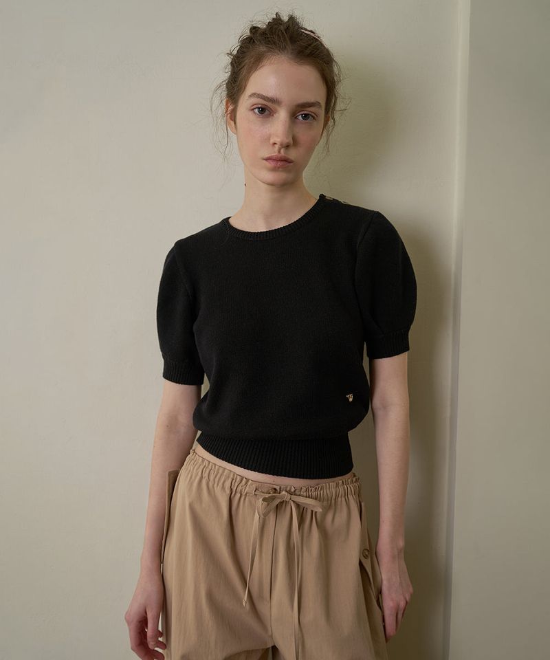 WITHOUTSUMMER(ウィズアウトサマー)の「Slim button half knit_black(Tops)」
