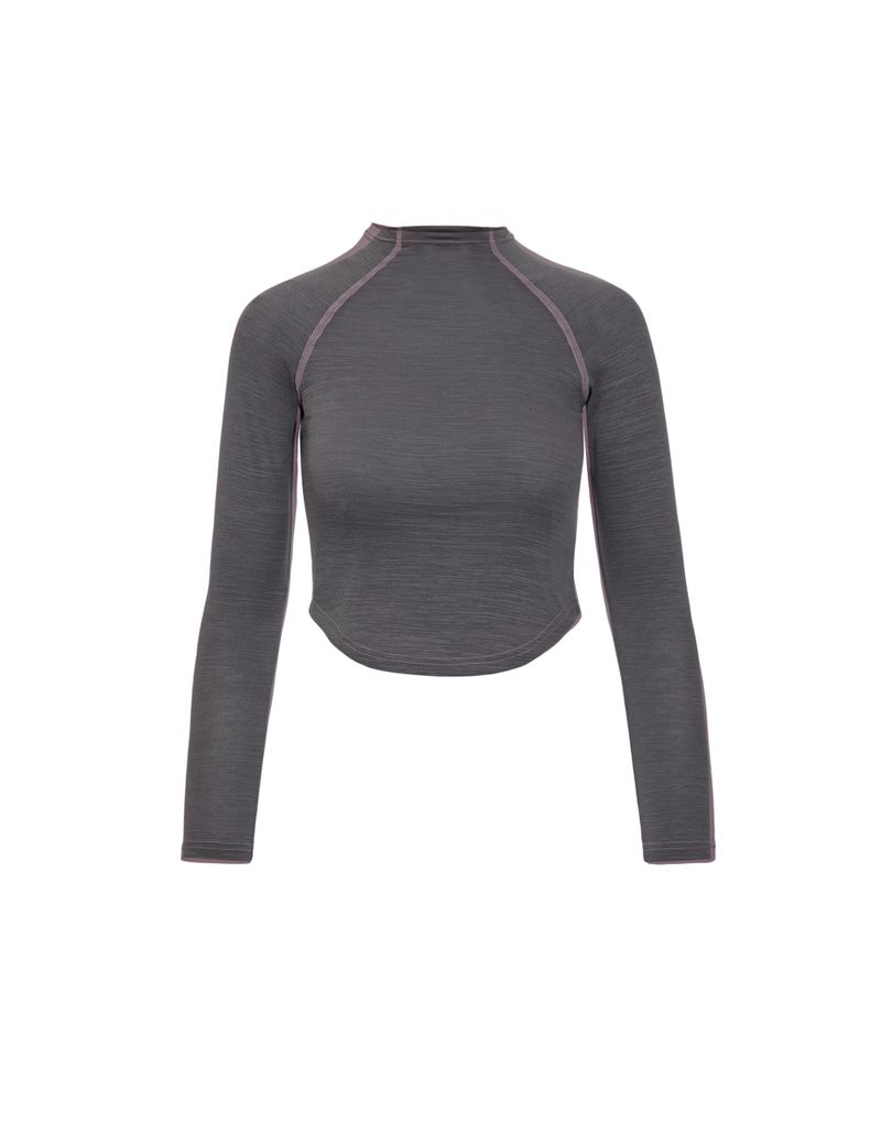 Innermuseum（インナーミュージアム）の「RAGLAN CROP T-SHIRT (CHACOAL)（Tops）」