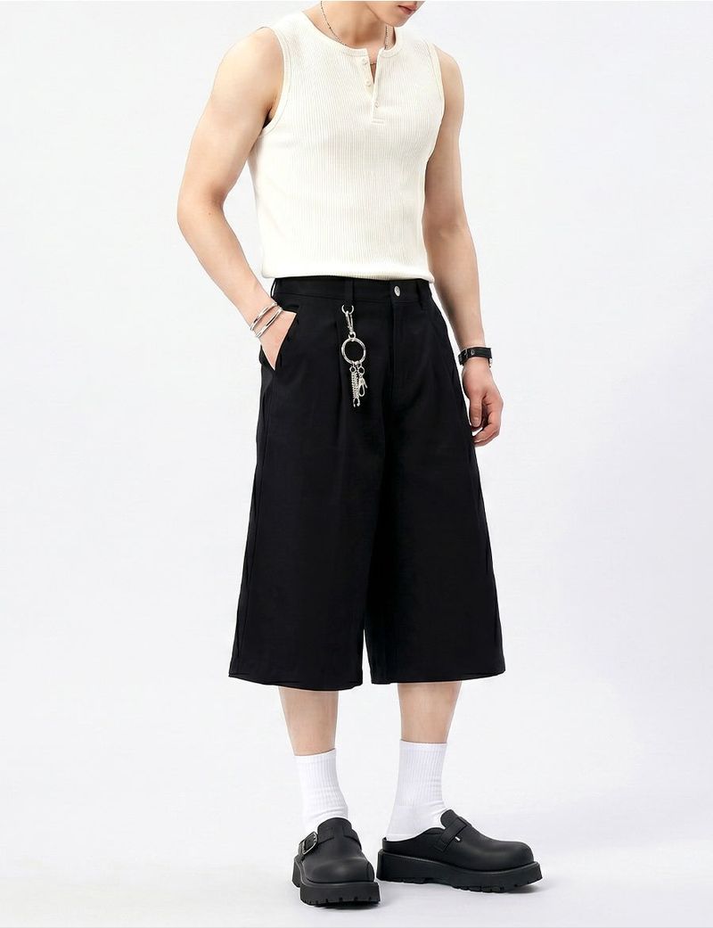 Wide Cotton Pleated Bermuda Shorts Black