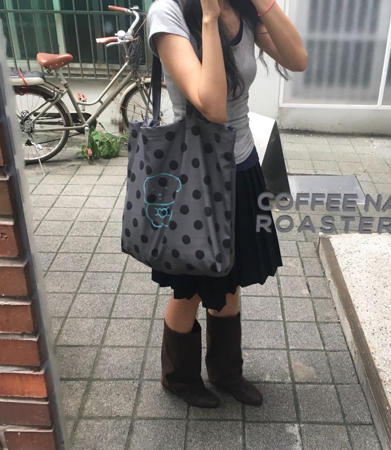 hyozzz（ ヒョッズ）の「Dot big bag（Bags）」