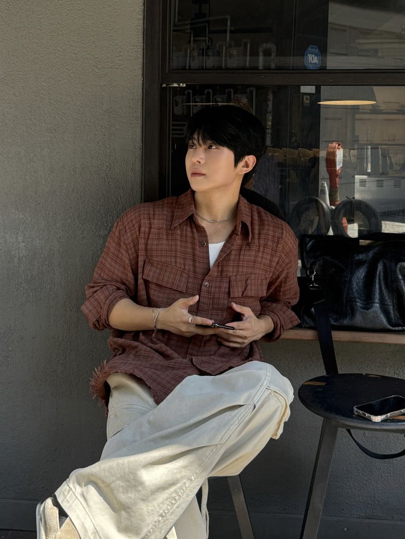 Belted cut line dying cargo pants