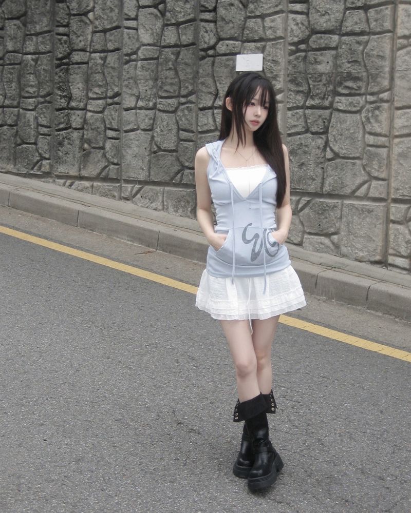 [made] forte halter hooded sleeveless