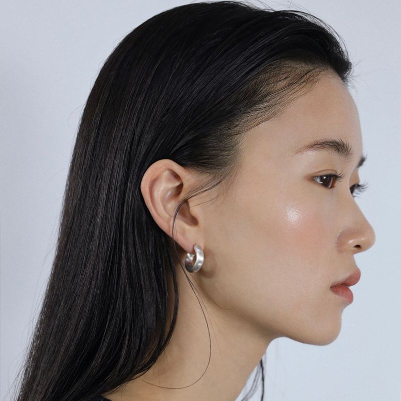 studio HAE(スタジオヘ)の「【MADE】 Line earring matt(Accessories)」
