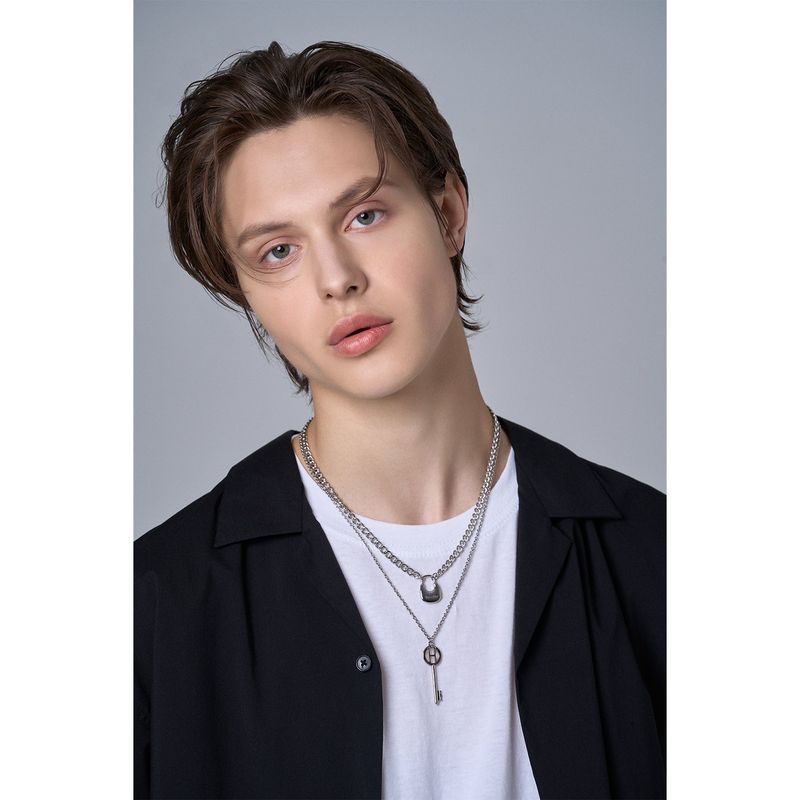 KEY SLIM NECKLACE