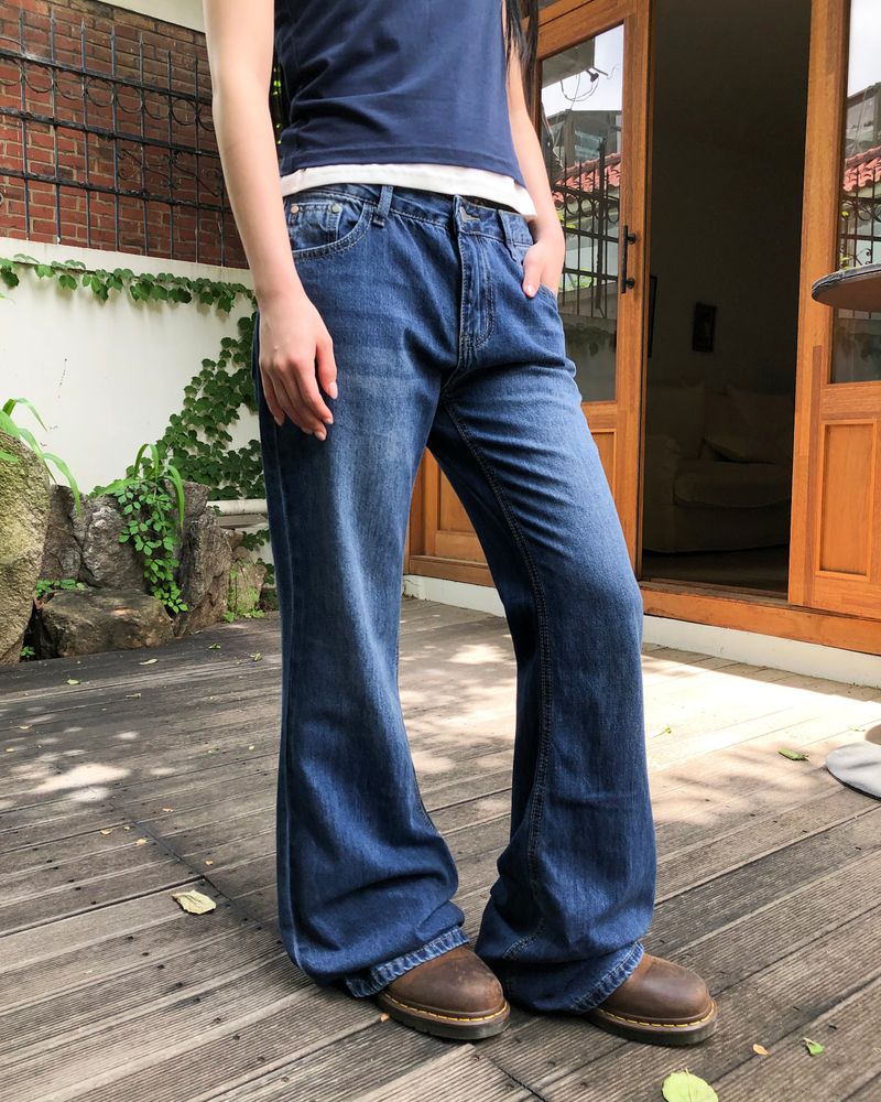 WONDER WONDER（ワンダーワンダー）の「Tonchi Low Bootcut Pants（Pants）」