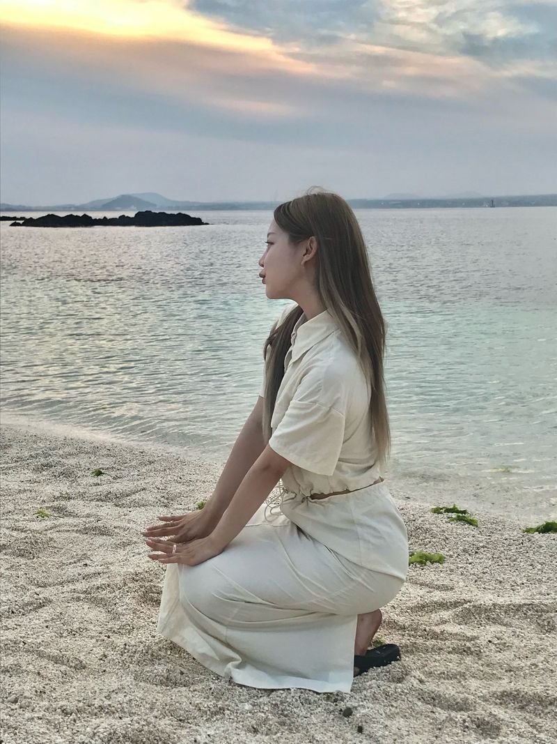 Sandy nylon set up skirt