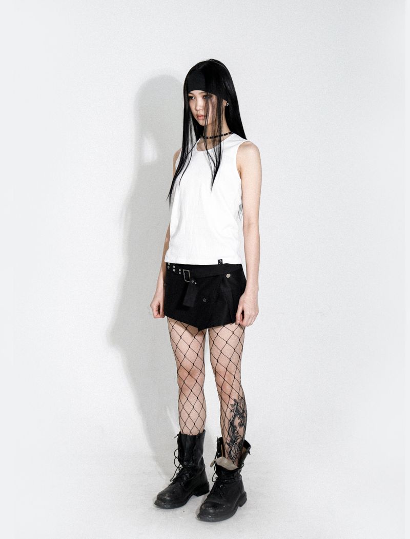 JUNK PARK（ジュンパーク）の「Eyelet point sleeveless (White) [unisex]（Tops）」