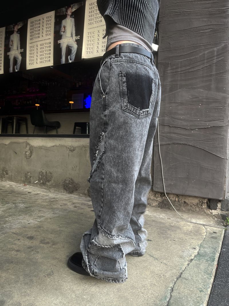 Unique cutting line grunge wide denim pants