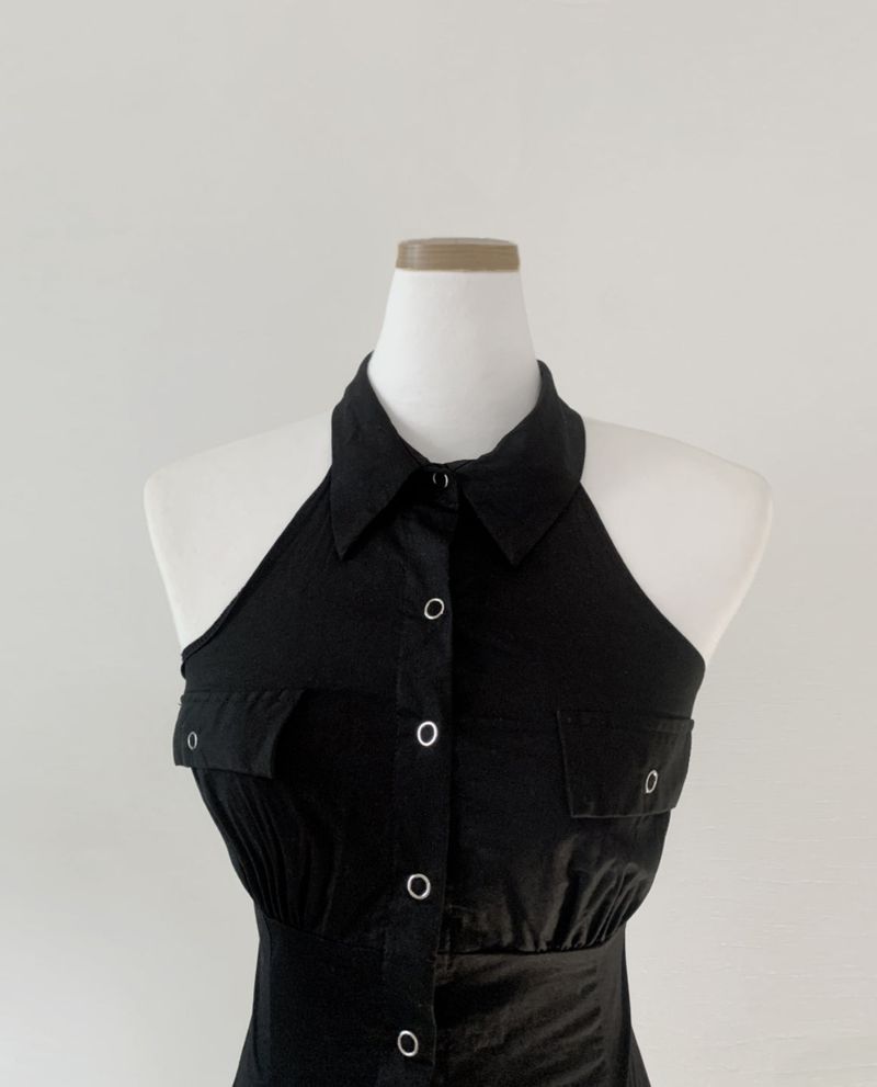 Eriso button halter top (black)
