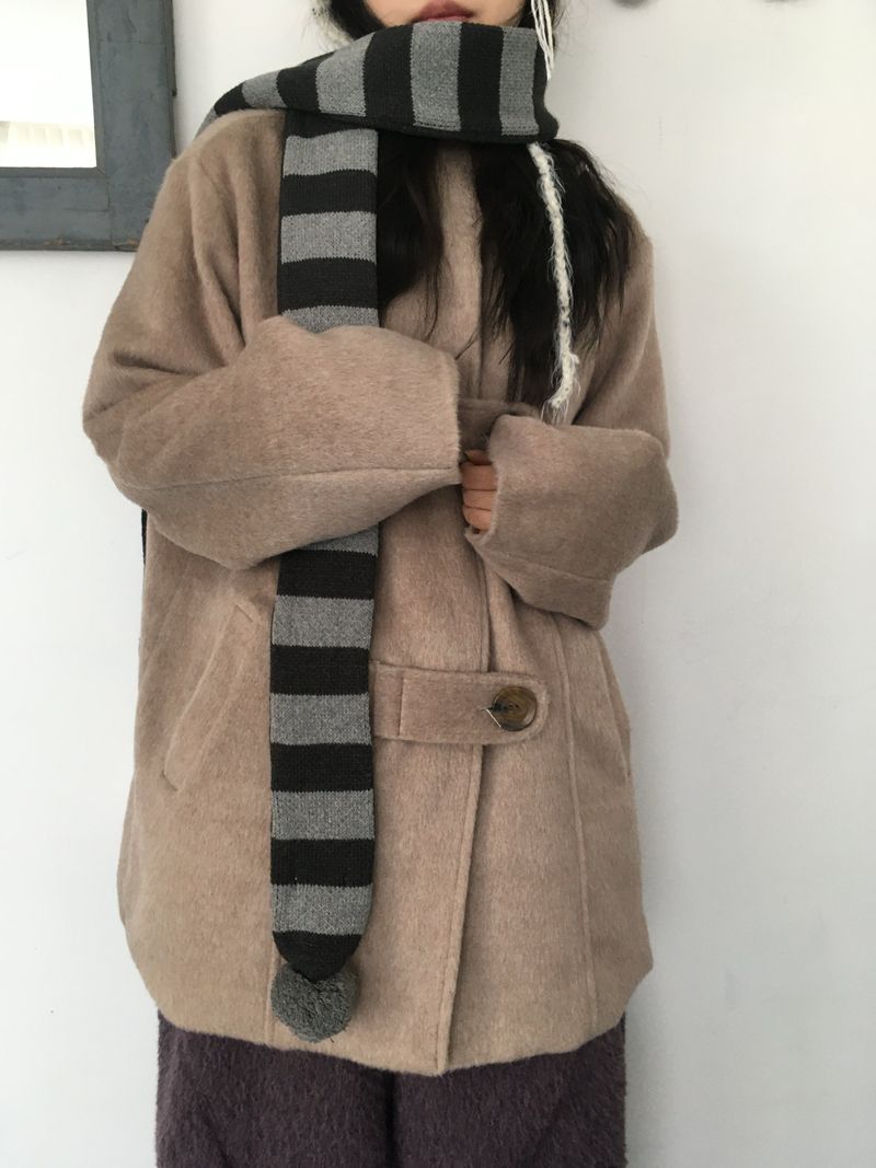 Balmacaan hood coat