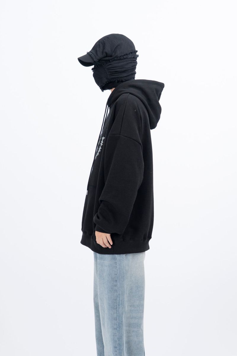 Geta Line Circle Hood
