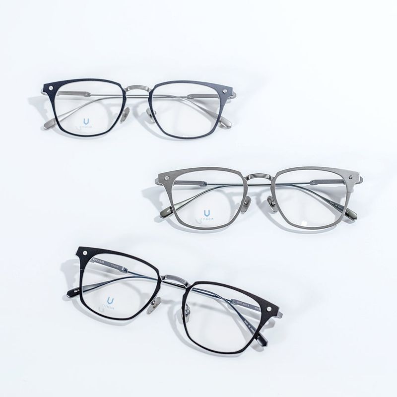 Knouun Square titanium glasses CODE. 104. A Navy N Silver