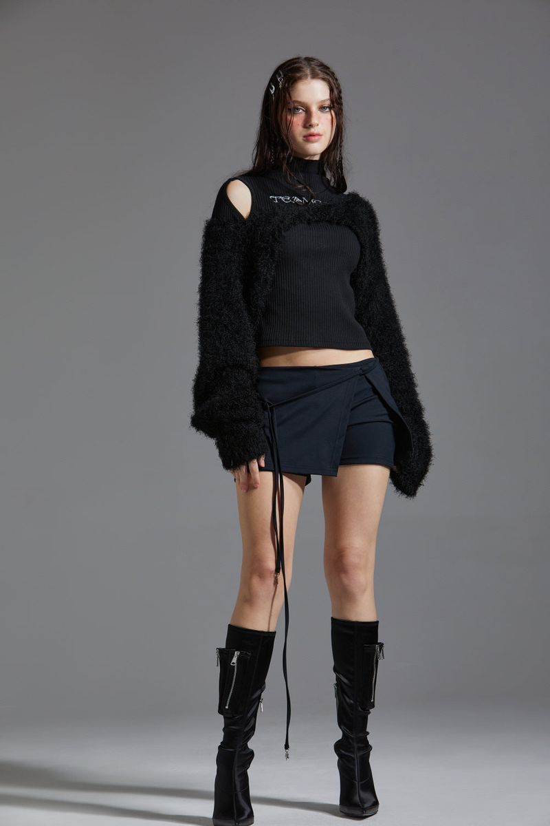 VERA SLIT T-SHIRT