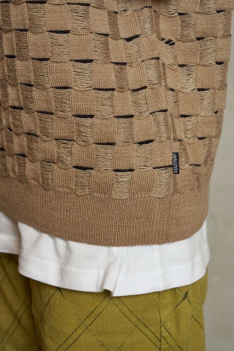 ROPE CHECKER KNIT VEST