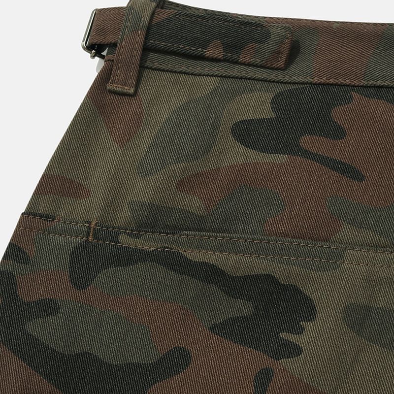 Cargo bermuda shorts / Camo