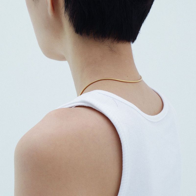 【MADE】 Gold line necklace